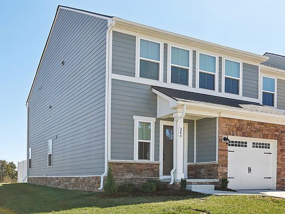 2nd image of 246 Pryor Dr