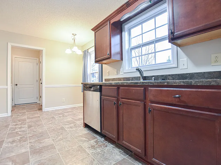 3414 Bradfield Dr — Photo 8
