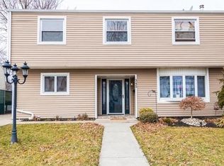 345 Woodruff Ave, Avenel, NJ