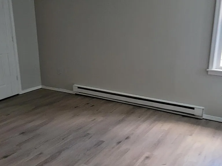 1209 Main St #3 — Photo 3
