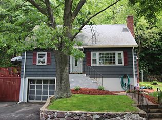11 Hesper St, Saugus, MA 01906