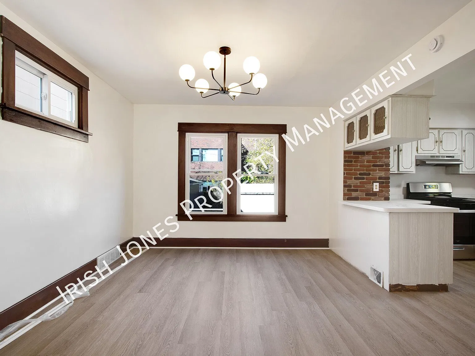 3 bed, $1,800 — Photo 4