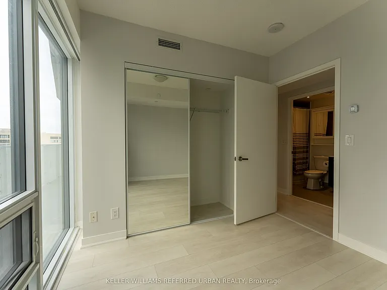 88 Harbour St #3207 — Photo 7