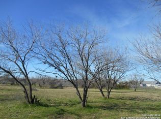 21915 Savannah Hts, Von Ormy, TX 78073