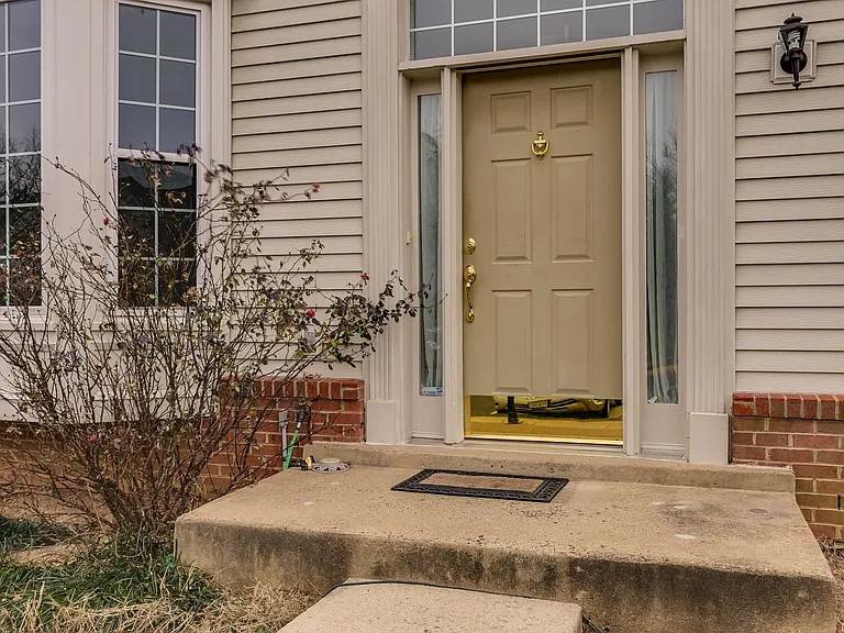 7011 Fieldhurst Ct — Photo 4