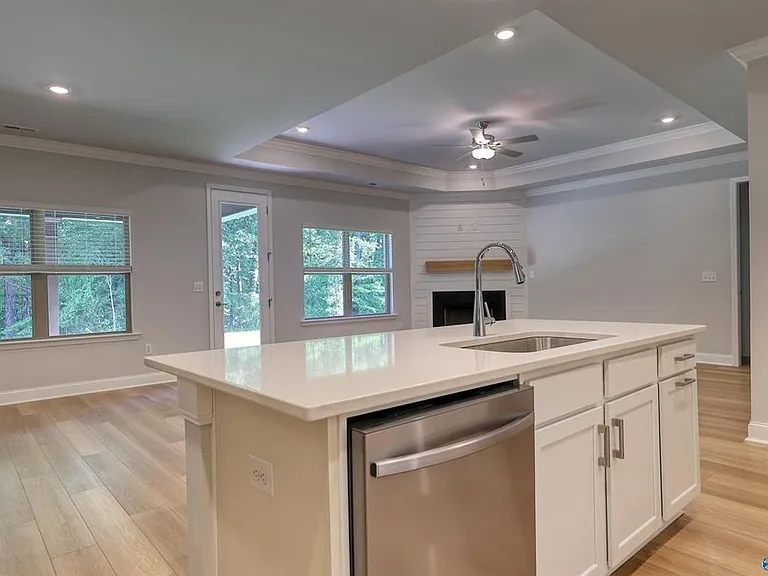 170 Clift Creek Dr — Photo 15