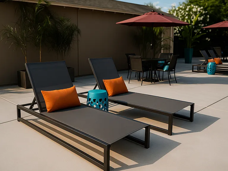 Sunset Village Apartments — Photo 5
