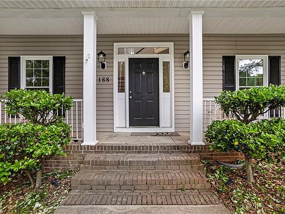 3rd image of 188 Turnberry Ln