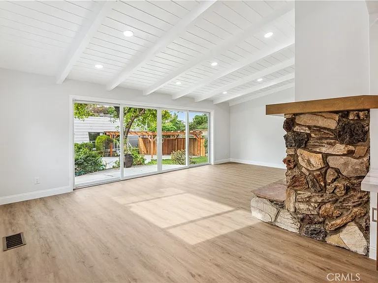 35 Buckskin Ln — Photo 8