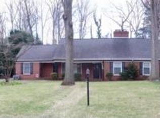 2813 Regency Dr, Winston Salem, NC 27106
