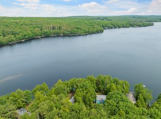 7 Cliffside Dr, Jefferson, ME 04348