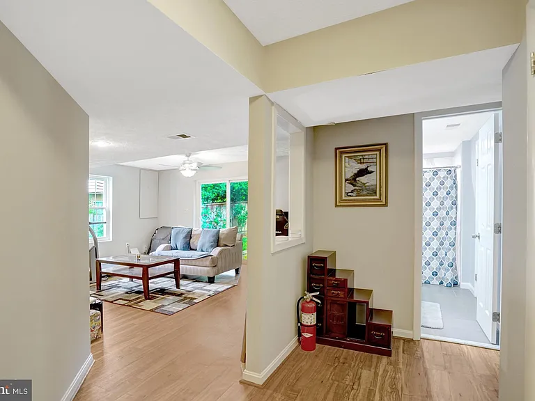 7729 Silver Sage Ct — Photo 22