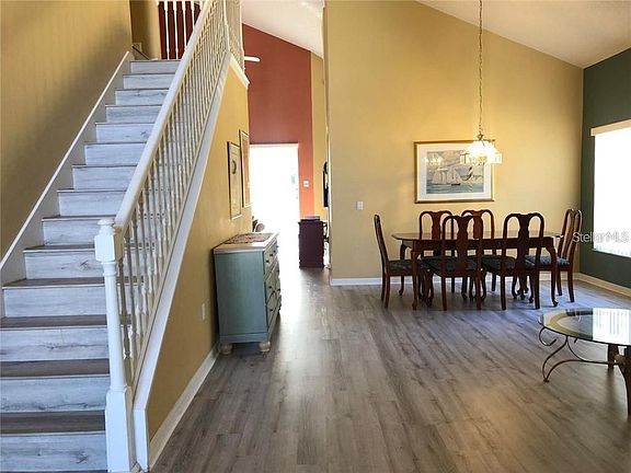3rd image of 2804 Playing Otter Ct