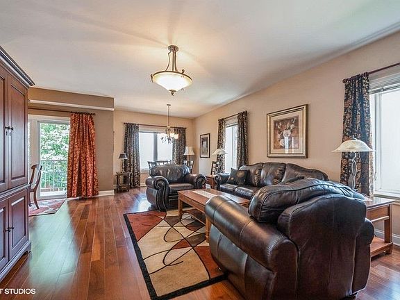 3rd image of 787 Graceland Ave #203