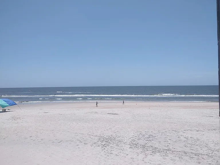2250 New River Inlet Rd #212 — Photo 1