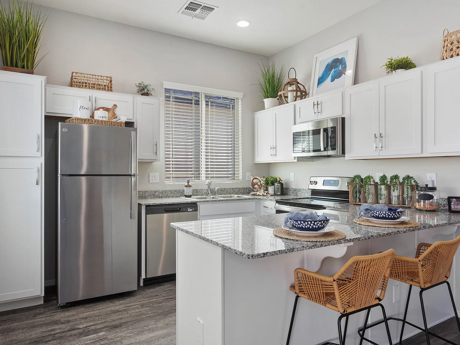 The Logan at Ellsworth — Photo 1