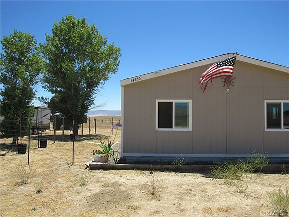 3rd image of 14555 Artesia Trl