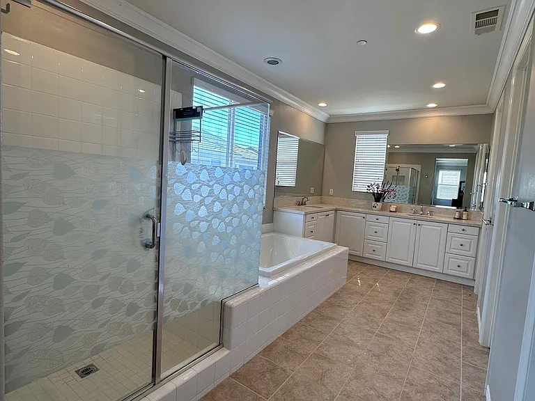14805 Apricot Ln — Photo 10