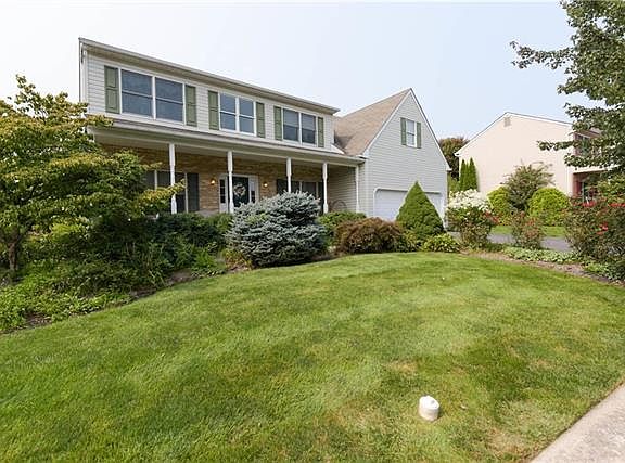 2nd image of 106 Mill Race Dr