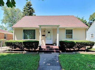 1124 Leith Ave, Waukegan, IL 60085