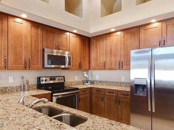 4th image of 112 Mediterranean Way #112