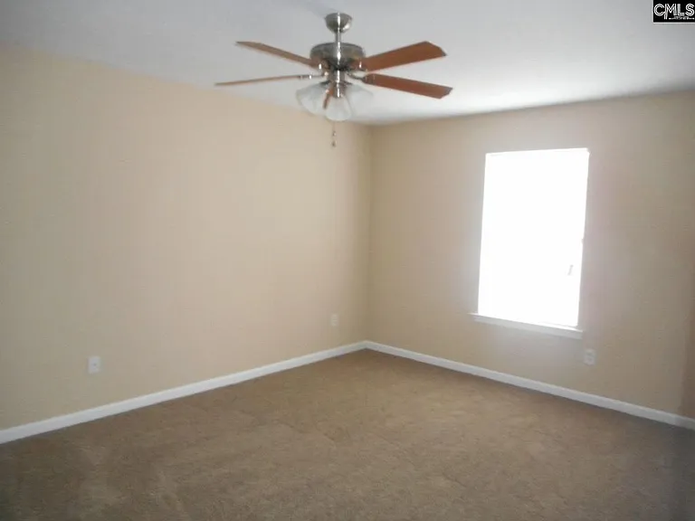 128 Crestland Dr — Photo 4
