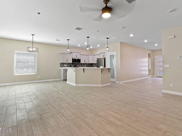 9853 La Morenita Cir — Photo 13