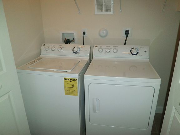 4th image of 22401 SW 88th Pl Unit 2
