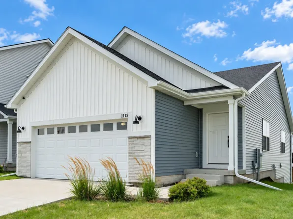 1112 NW Yorktown Dr, Waukee, IA 50263