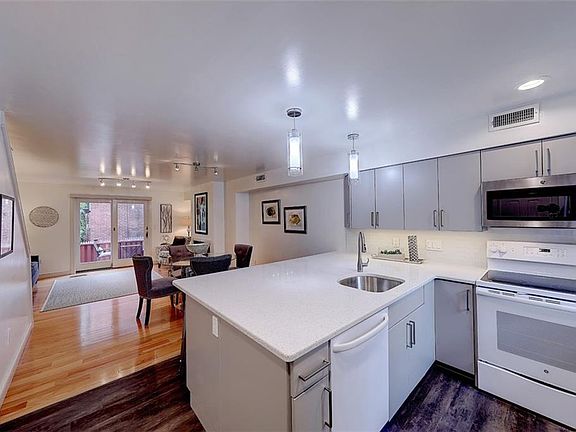 2nd image of 546 Angell St Unit 2B