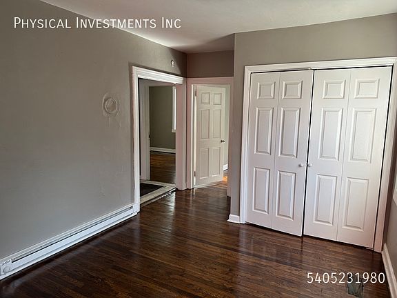2nd image of 621 Orange Ave NW