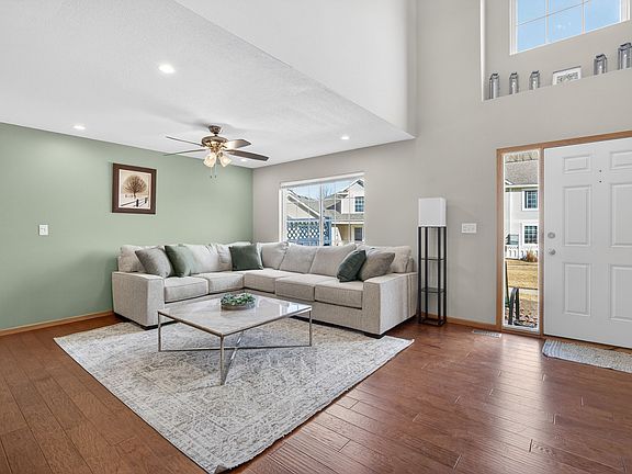 4th image of 9265 Greenspire Dr Unit 15