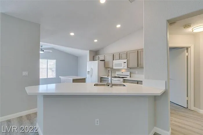 3610 Quail Creek Dr — Photo 12