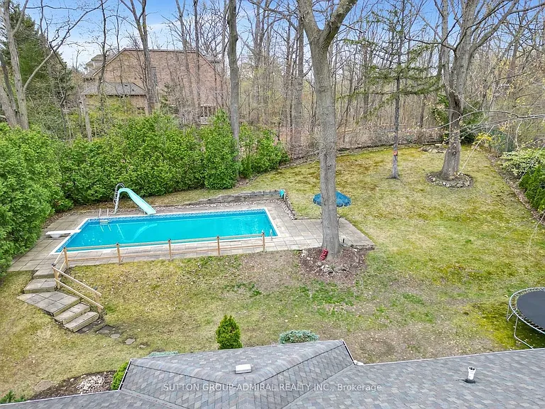 97 Valecrest Dr — Photo 14