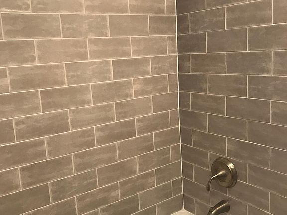 4th image of 3657 N Hoyne Ave #2S