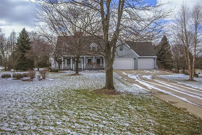 1st image of 1560 High Hollow Dr