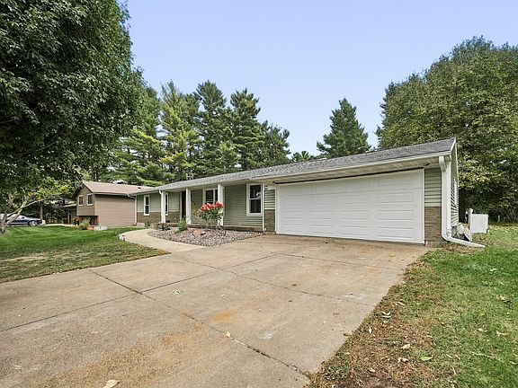 2nd image of 3717 Claymore Lane