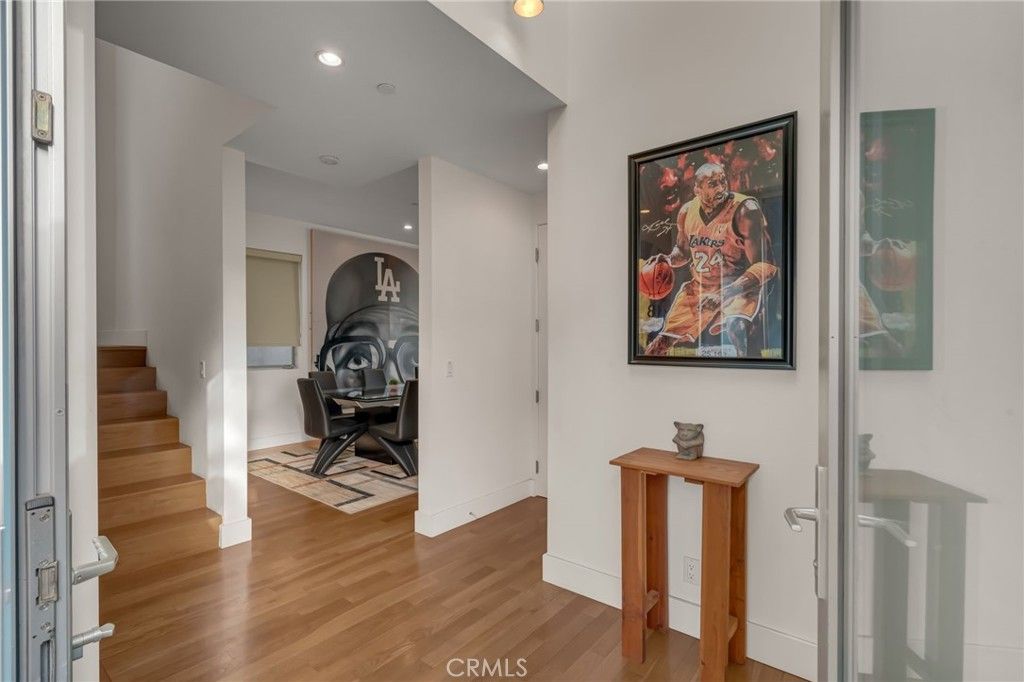 302 S Venice Blvd, Venice, CA - View 6
