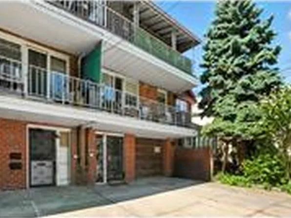61-26 Booth St #1, Rego Park, NY 11374