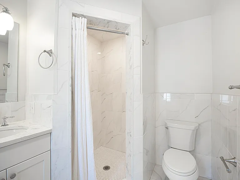 48 Spruce St — Photo 12