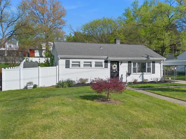 6123 The Pkwy, Alexandria, VA 22310