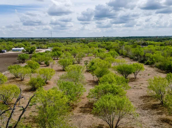 TRACT 2 605 County Road 6716 LOT 14, Natalia, TX 78059