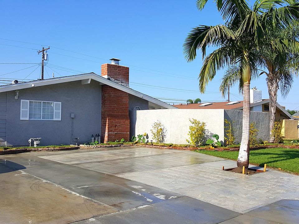 1st image of 9612 Cerritos Ave