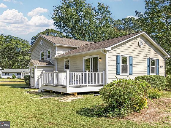 5th image of 1247 S Glebe Rd