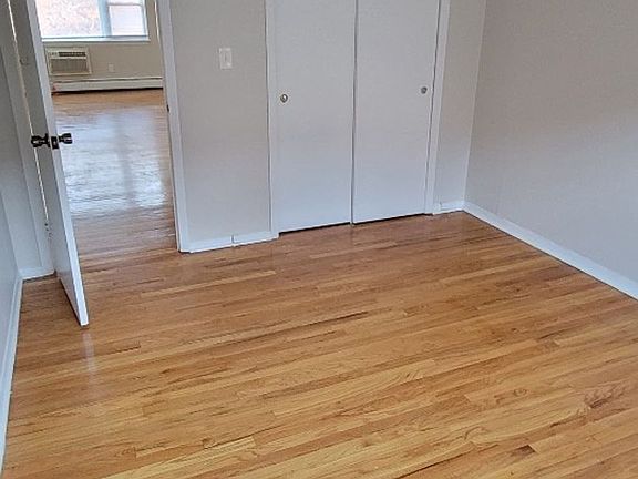 3rd image of 286 Stuyvesant Ave APT 1