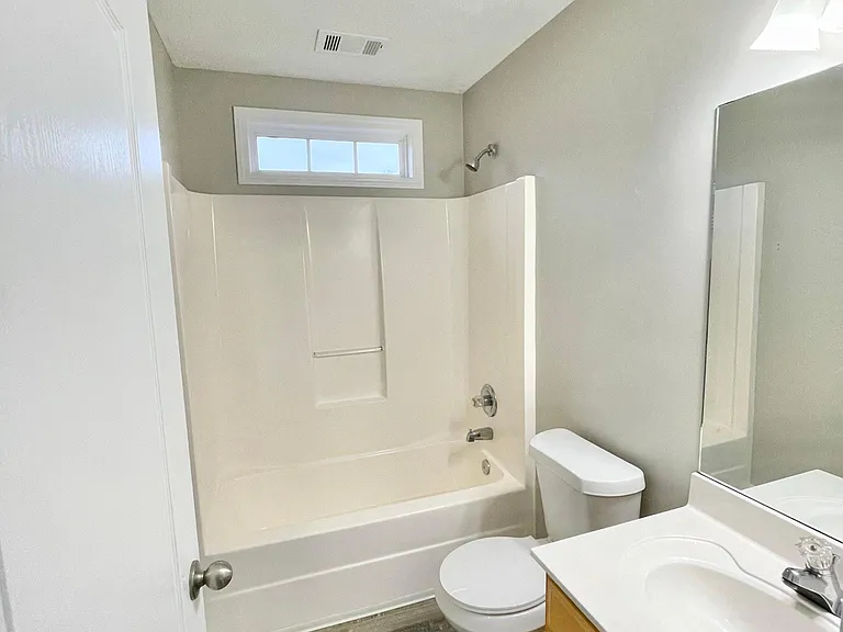 108 Candy Ln — Photo 7