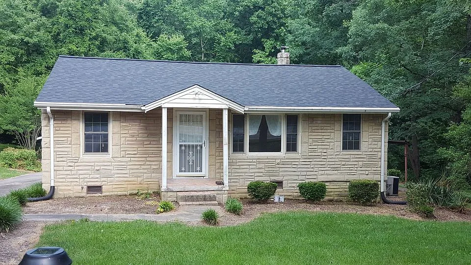 1806 State Highway 68 N