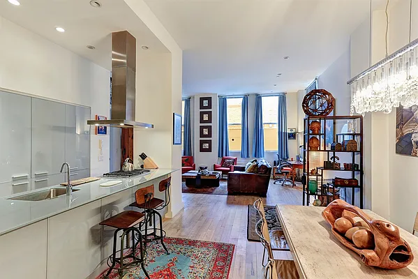 Rented by Corcoran | media 6