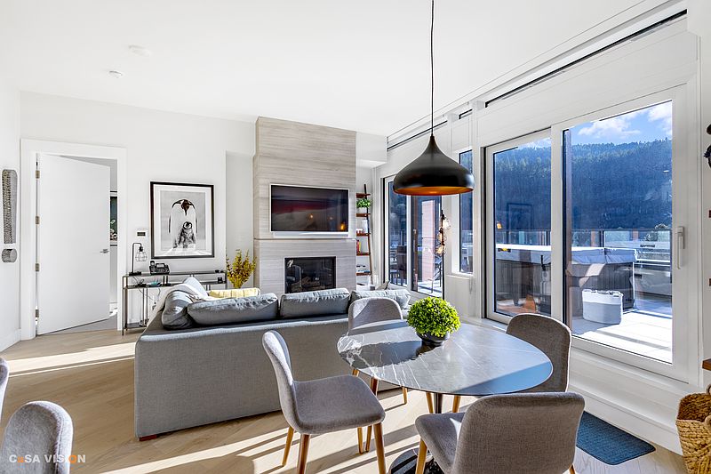 West Vancouver Apartment for rent - 2 Bedrooms — photo 6