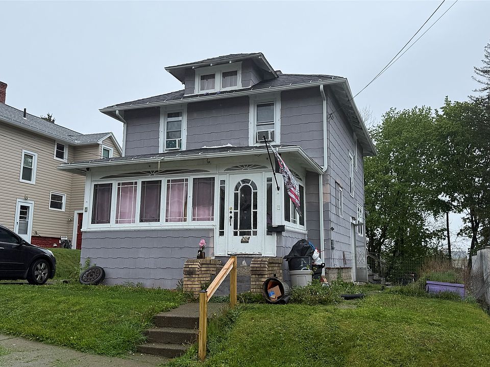 1st image of 204 Bermond Ave